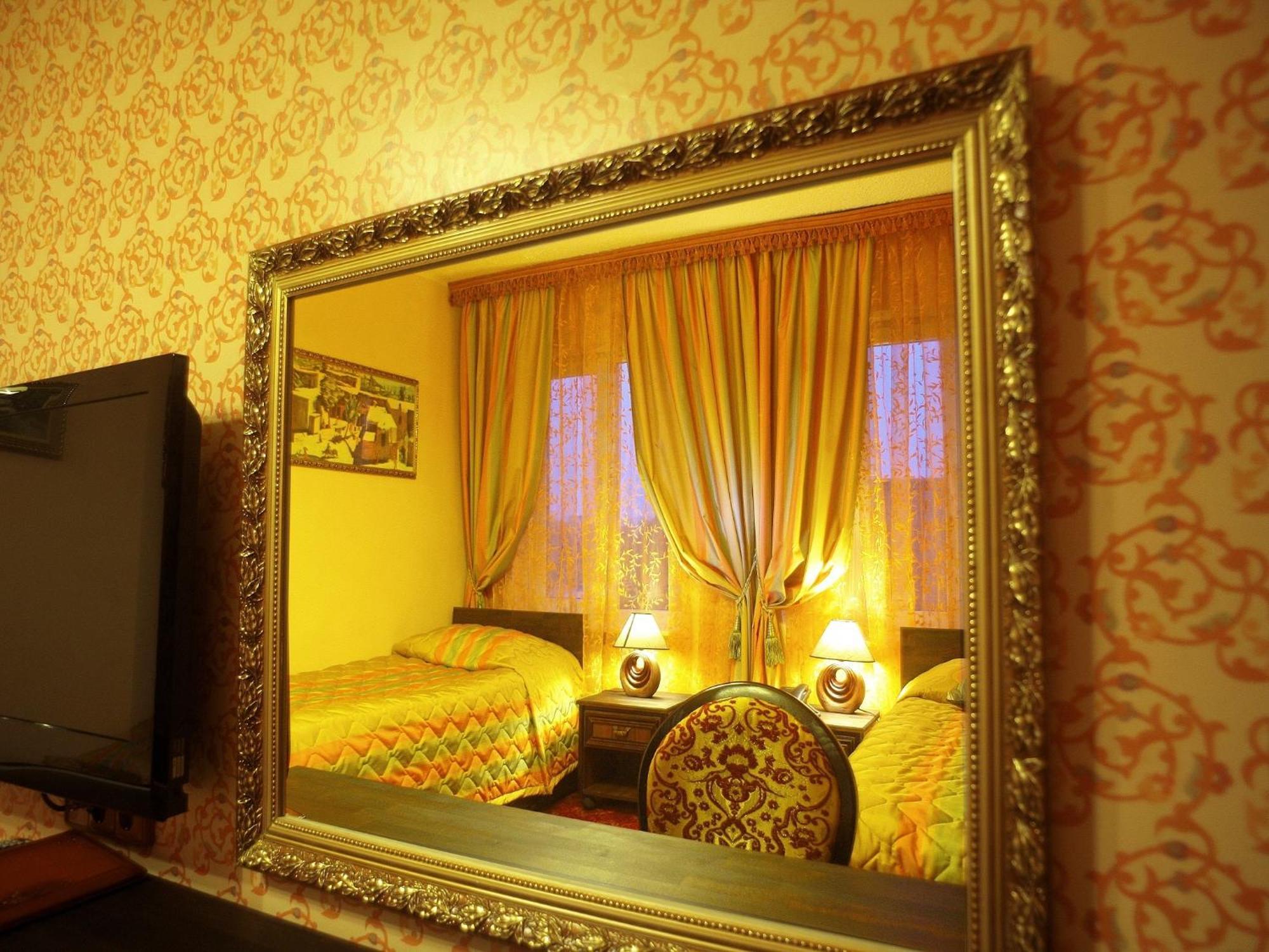 Hotel Kilikiya Oezjhorod Kamer foto